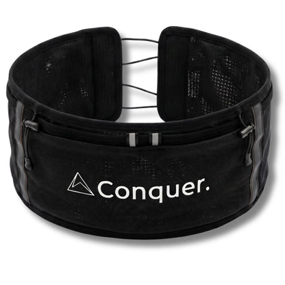Conquer. Laufgürtel beim Laufen – verstellbarer Running Belt für Handy, Trinkflasche und Trailrunning