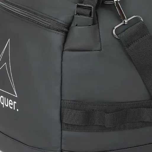 Duffle bag mit robustem material